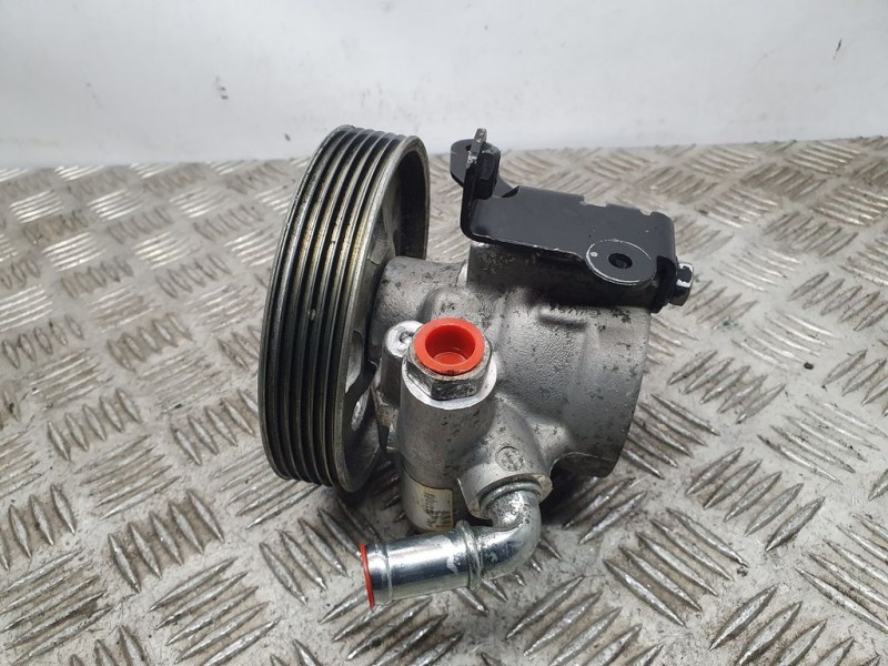 Recambio de bomba direccion para citroën xsara picasso 1.6 hdi 110 exclusive referencia OEM IAM SIN REF  