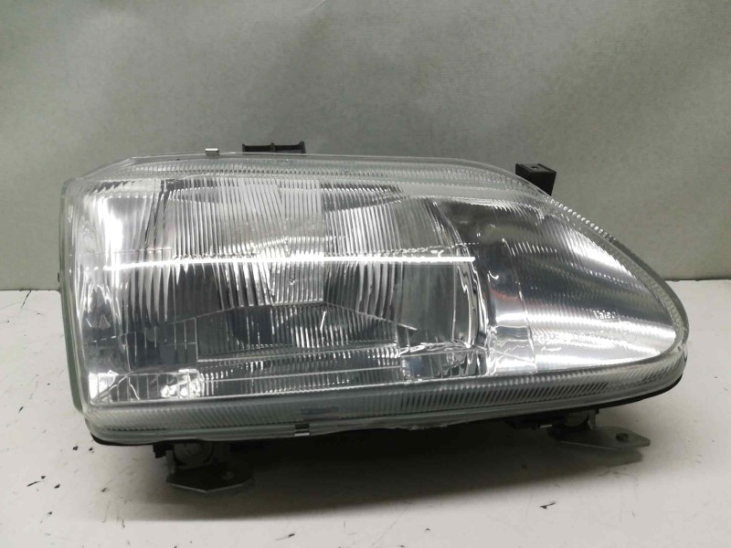 Recambio de faro derecho para renault megane i classic (la0) referencia OEM IAM   
