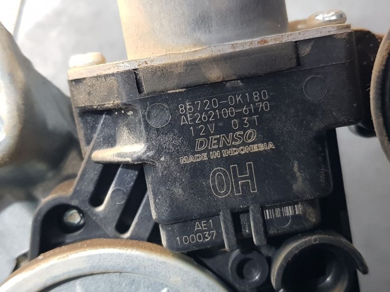 Recambio de elevalunas trasero derecho para toyota hilux (kun) double cab 4x4 referencia OEM IAM 857200K180 AE2621006170 DENSO E