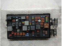 CAJA RELES / FUSIBLES 1334550002 