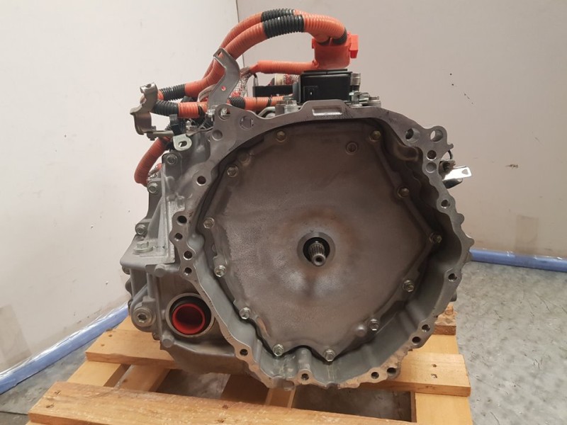 Recambio de caja cambios para toyota yaris hybrid advance referencia OEM IAM P18500723  AUTOMATICA CONTINUA