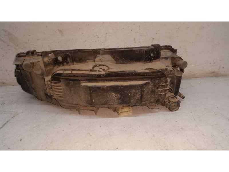 Recambio de faro derecho para citroën xantia berlina 1.9 td armonia referencia OEM IAM   