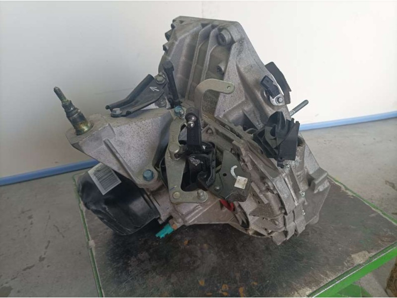 Recambio de caja cambios para nissan micra v (k14) bose limited edition referencia OEM IAM JH3379 S021991 5VELOCIDADES