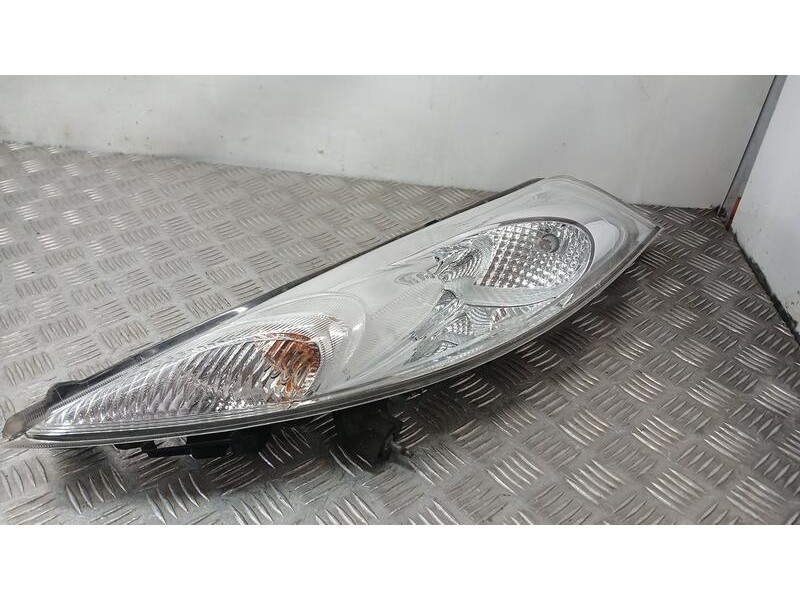 Recambio de piloto delantero izquierdo para nissan juke (f15) 1.5 dci referencia OEM IAM 261201KL0B ROZADO 