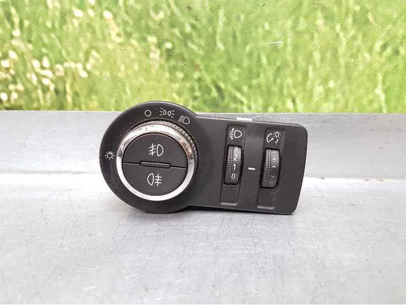 Recambio de mando luces para chevrolet cruze ls referencia OEM IAM 13301749  