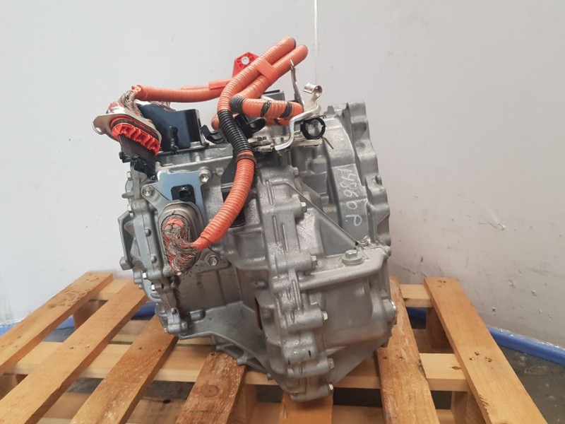 Recambio de caja cambios para toyota yaris hybrid advance referencia OEM IAM P18500723  AUTOMATICA CONTINUA