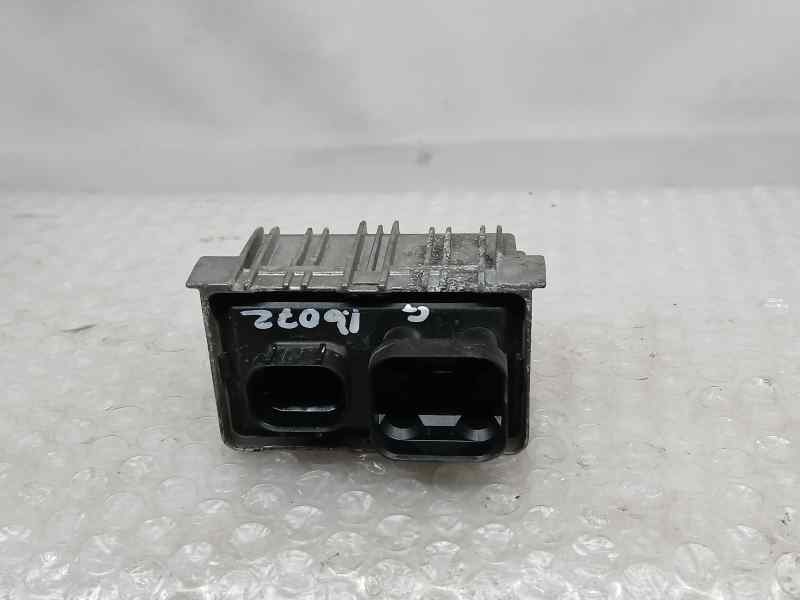 Recambio de caja precalentamiento para opel insignia berlina excellence referencia OEM IAM 55574293 0522122601 BERU