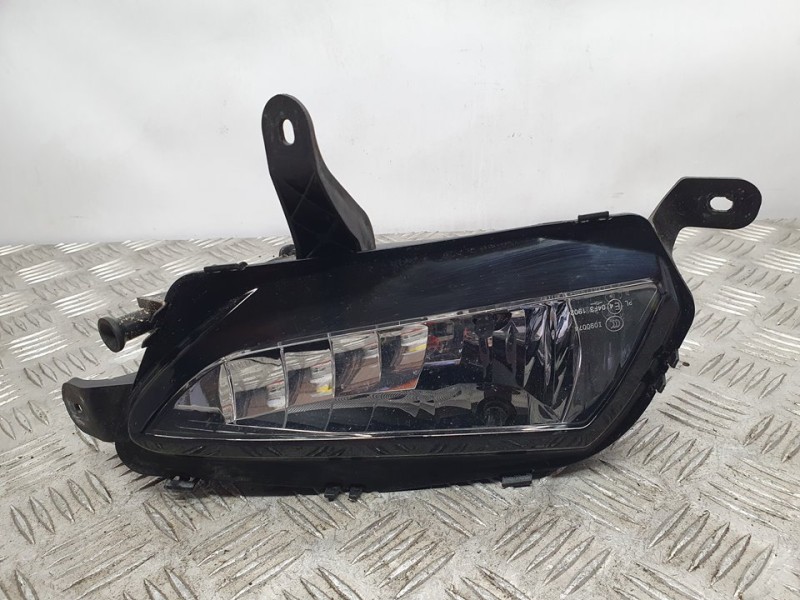 Recambio de faro antiniebla derecho para opel astra k lim. 5türig dynamic start/stop referencia OEM IAM 662588537 39098908 