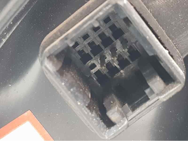 Recambio de retrovisor derecho para hyundai santa fe (sm) 2.0 gls crdi 4x4 referencia OEM IAM  3 PINS ELECTRICO