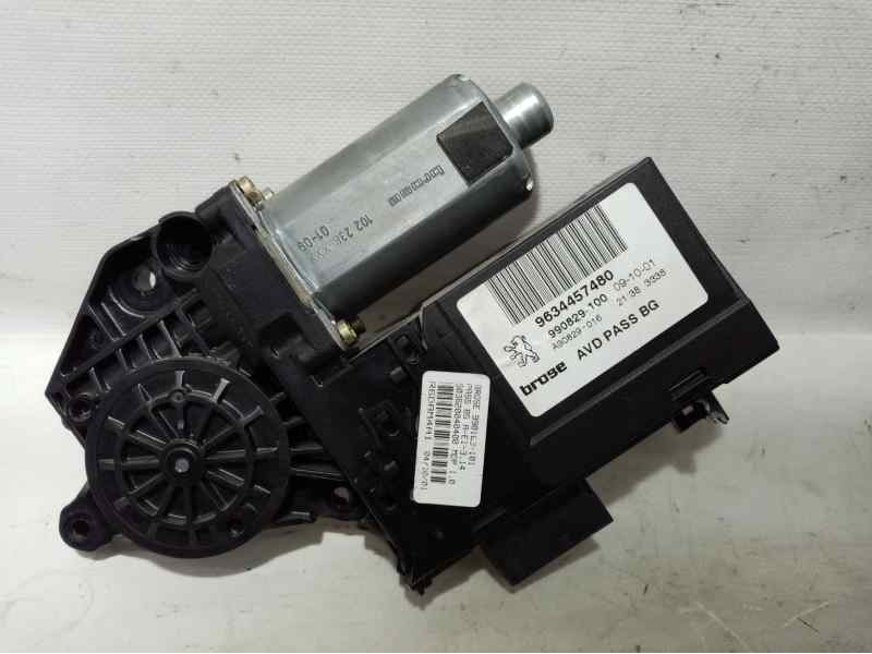 Recambio de motor elevalunas delantero derecho para peugeot 307 (s1) xs referencia OEM IAM 9634457480  CLAVIJA TOCADA
