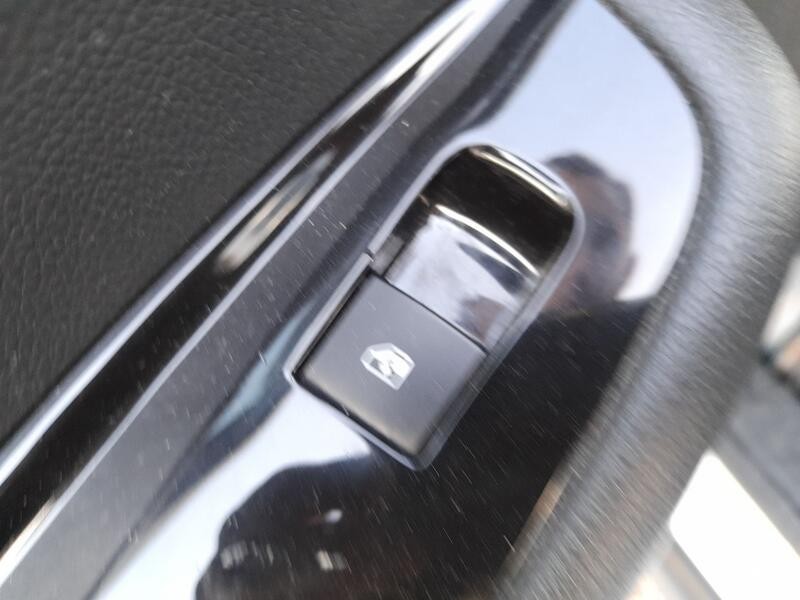 Recambio de mando elevalunas trasero izquierdo para chevrolet orlando (j309) 2.0 d referencia OEM IAM 20933566  