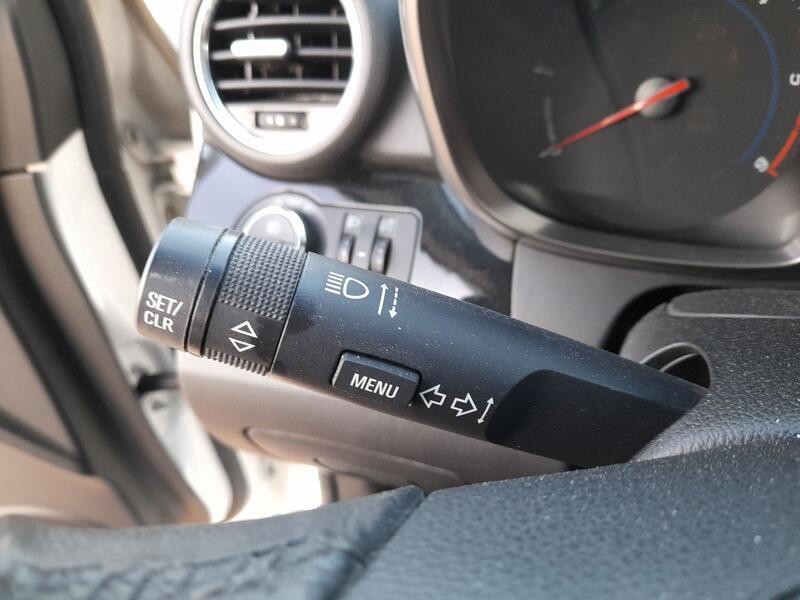 Recambio de mando luces y limpia para chevrolet orlando (j309) 2.0 d referencia OEM IAM 20941129 20941129 LUCES   20941131 LIMPI