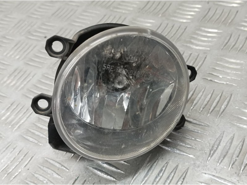 Recambio de faro antiniebla izquierdo para toyota yaris hybrid advance referencia OEM IAM 8122002110 90008497 VALEO