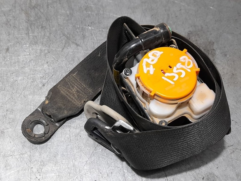 Recambio de kit airbag para toyota hilux (kun) double cab 4x4 referencia OEM IAM 451300K291C0  C/ SALPICADERO Y PRETENSORES