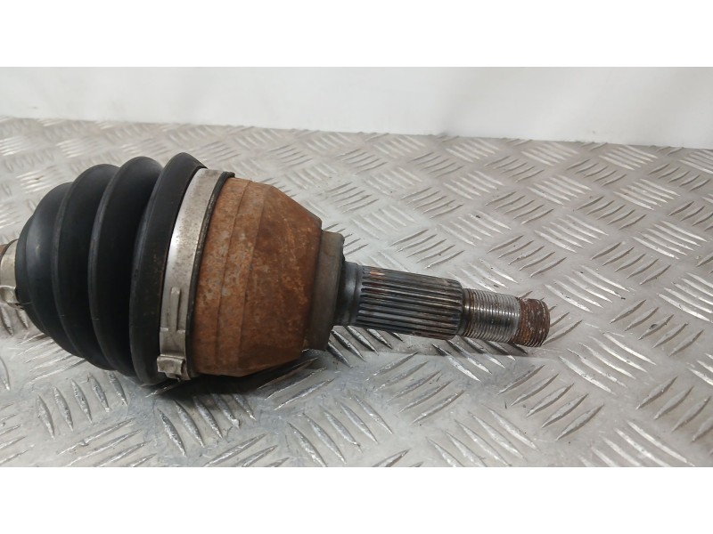 Recambio de transmision delantera derecha para nissan juke (f15) 1.5 dci referencia OEM IAM 391001KC0B  