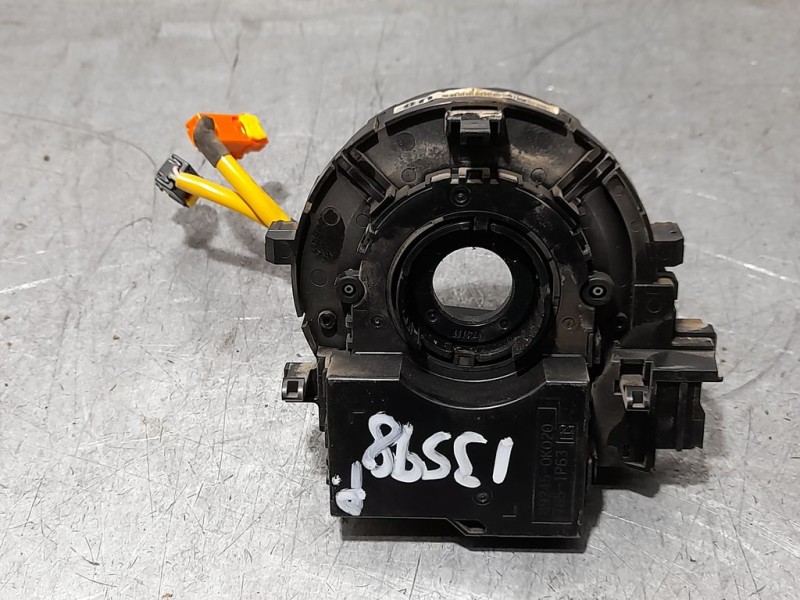 Recambio de kit airbag para toyota hilux (kun) double cab 4x4 referencia OEM IAM 451300K291C0  C/ SALPICADERO Y PRETENSORES