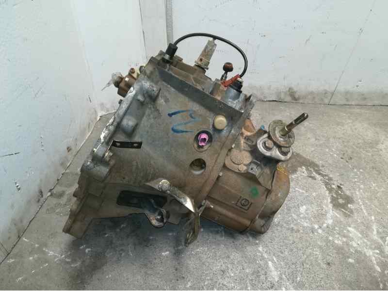 Recambio de caja cambios para citroën berlingo 1.9 d sx familiar referencia OEM IAM 20DM48 7284910R TAPA MALA 5VELOCIDADES
