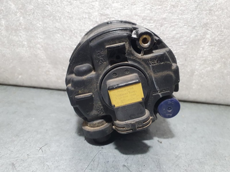 Recambio de faro antiniebla derecho para nissan qashqai (j11) acenta referencia OEM IAM 261508992B 89208203 VALEO