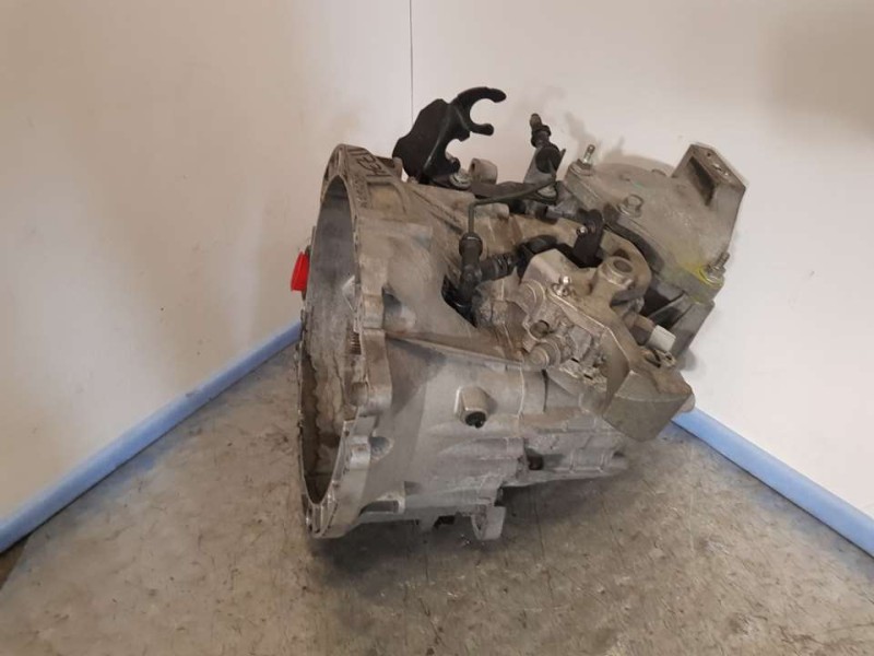 Recambio de caja cambios para ford mondeo ber. (ca2) trend referencia OEM IAM 7G9R7002YE 112226 6 VELOCIDADES