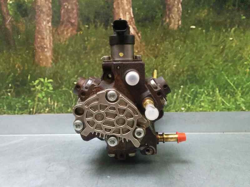 Recambio de bomba alta presion para peugeot bipper 1.4 hdi referencia OEM IAM 9683703780 0445010102 BOSCH