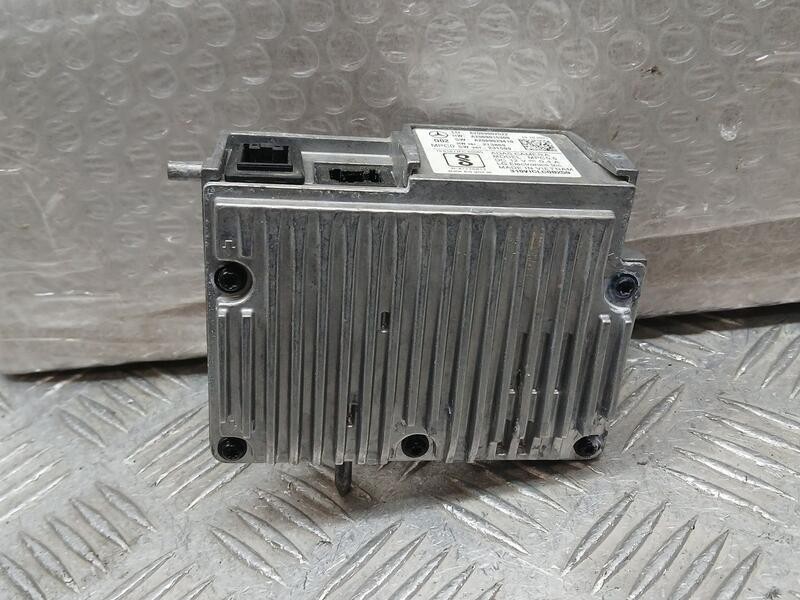 Recambio de camara para mercedes-benz clase c (w206) c 300 de (206.208) referencia OEM IAM A2069002522 LG ELECTRONICS 310VICLC08