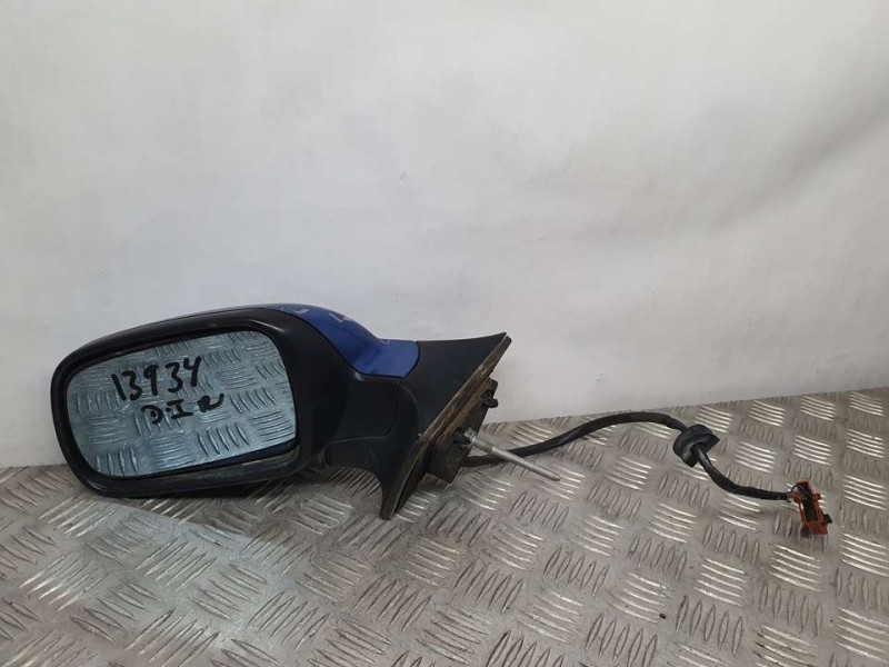 Recambio de retrovisor izquierdo para peugeot 407 sw st confort pack referencia OEM IAM 96456984XT  ELECTRICO/TOCADO 7 CABLES