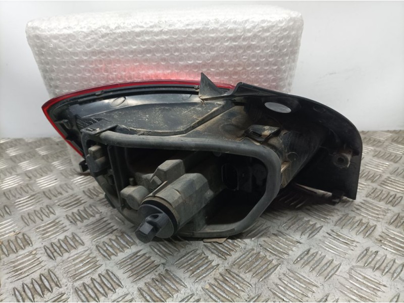 Recambio de piloto trasero derecho para seat ibiza (6j5) stylance / style referencia OEM IAM   