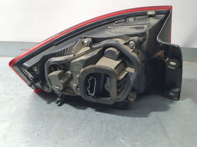 Recambio de piloto trasero derecho para seat toledo (kg3) style referencia OEM IAM   EXTERIOR