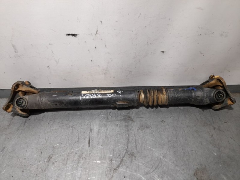 Recambio de transmision central para toyota hilux (kun) double cab 4x4 referencia OEM IAM 371400K112  DELANTERO