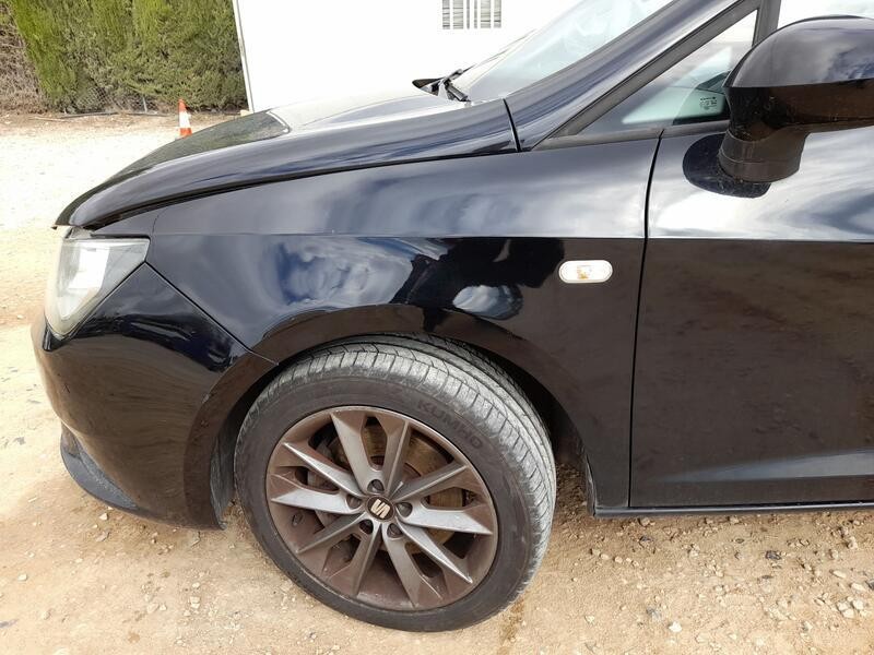 Recambio de aleta delantera izquierda para seat ibiza iv (6j5, 6p1) 1.6 tdi referencia OEM IAM 6J0821021D TOCADA 