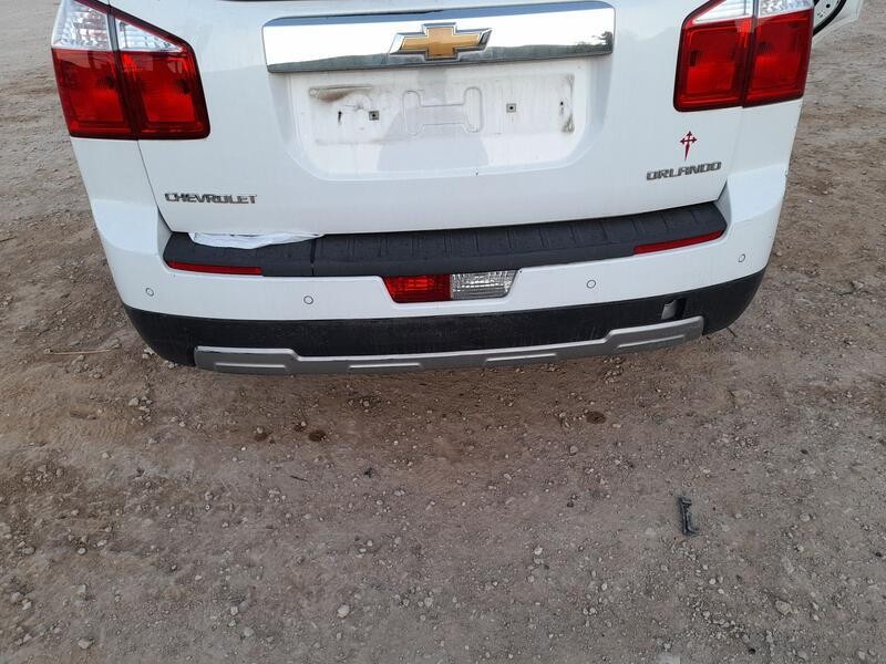 Recambio de paragolpes trasero para chevrolet orlando (j309) 2.0 d referencia OEM IAM 95913302 ROZADO 