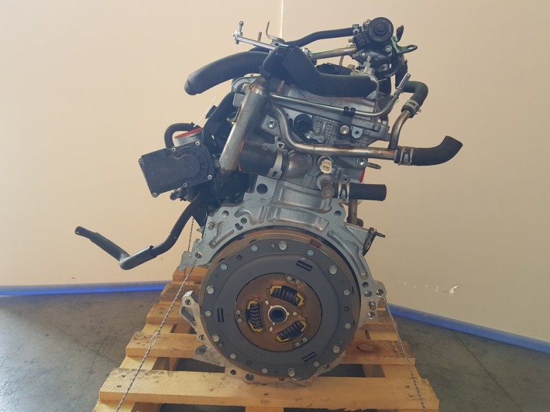 Recambio de motor completo para toyota yaris hybrid advance referencia OEM IAM 1NZ 8585547 