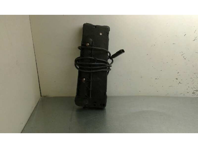 Recambio de airbag lateral izquierdo para ford fiesta berlina 1.25 16v cat referencia OEM IAM YS61A611D11AA  