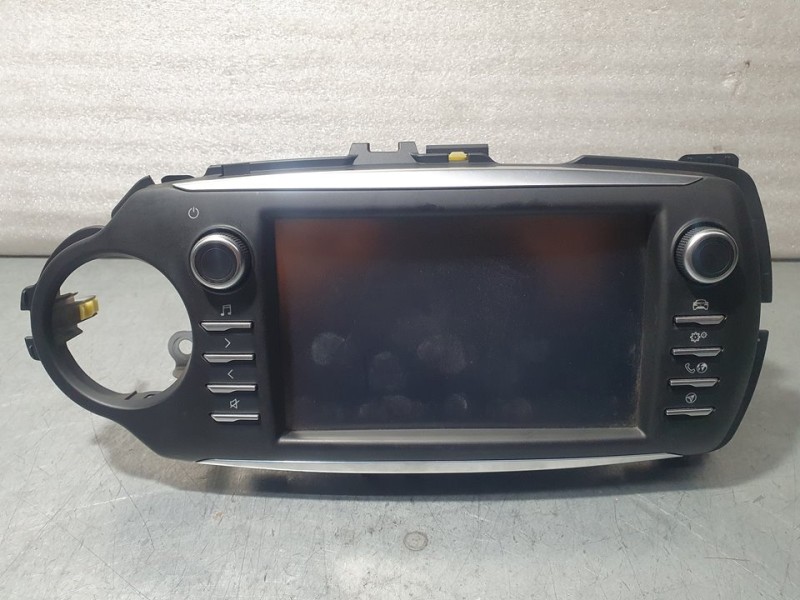 Recambio de sistema navegacion gps para toyota yaris hybrid advance referencia OEM IAM 861400D320 1390005170C101 SQ603410