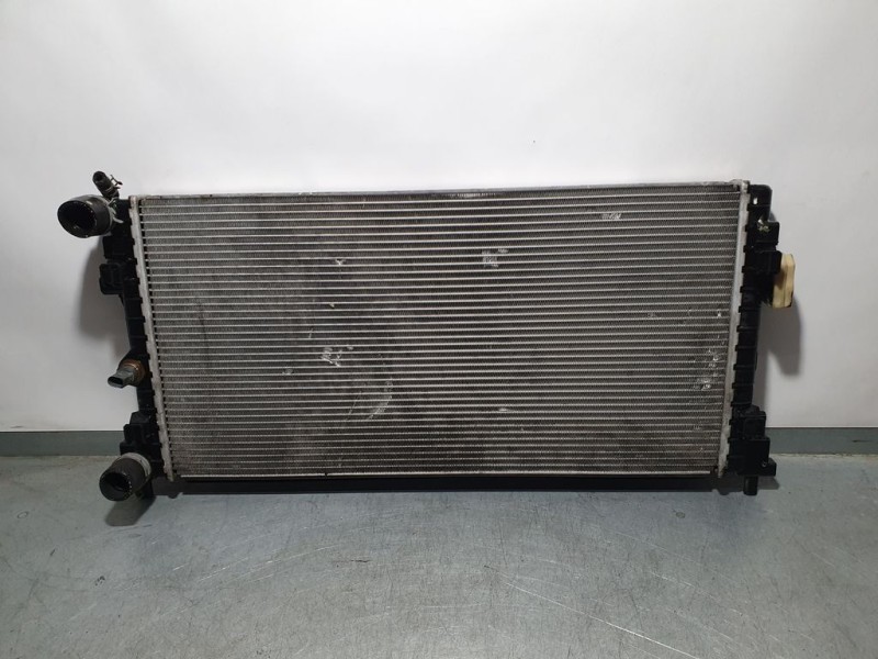 Recambio de radiador agua para seat toledo (kg3) style referencia OEM IAM 6R0121253A 3032D05 DELPHI
