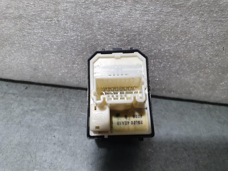 Recambio de mando retrovisor para nissan qashqai (j11) acenta referencia OEM IAM 255704EA1B  