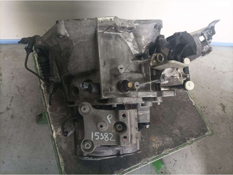 Recambio de caja cambios para citroën c4 cactus live referencia OEM IAM 20V246 0055072 6VELOCIDADES