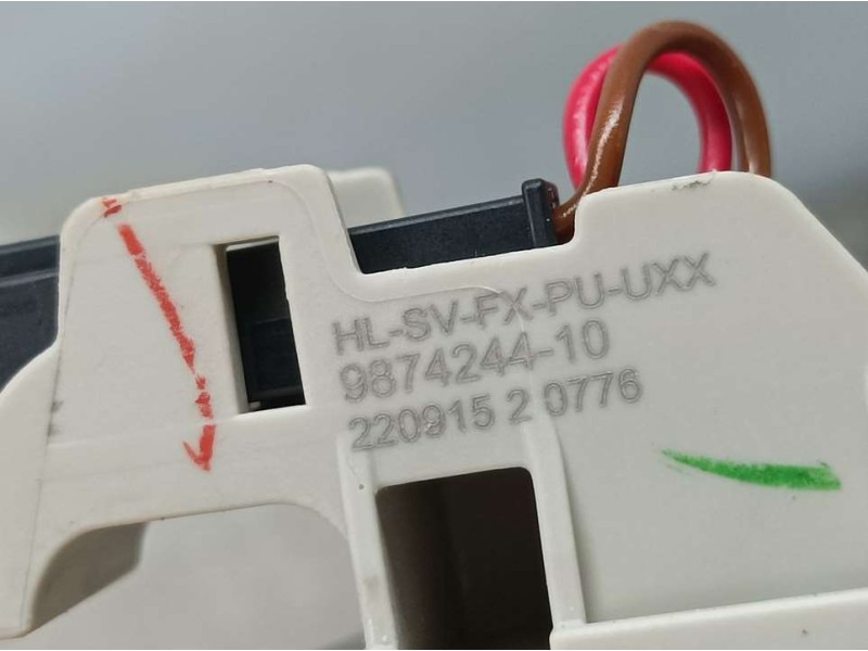 Recambio de parasol derecho para bmw serie x1 (u11) sdrive 1.8i referencia OEM IAM 987424410  CON LUZ