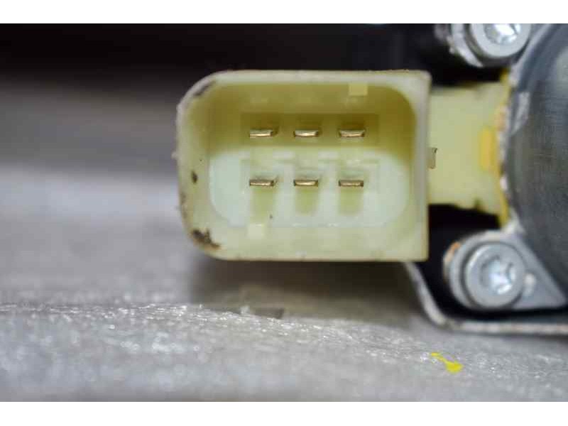 Recambio de elevalunas delantero derecho para volvo xc90 d5 executive (7 asientos) (136kw) referencia OEM IAM  6 PINS ELECTRICO