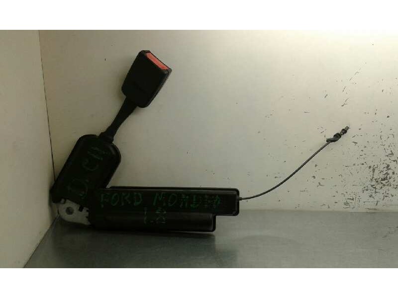 Recambio de pretensor airbag derecho para ford mondeo berlina/familiar (fd) 1.8 16v cat referencia OEM IAM   MECANICO