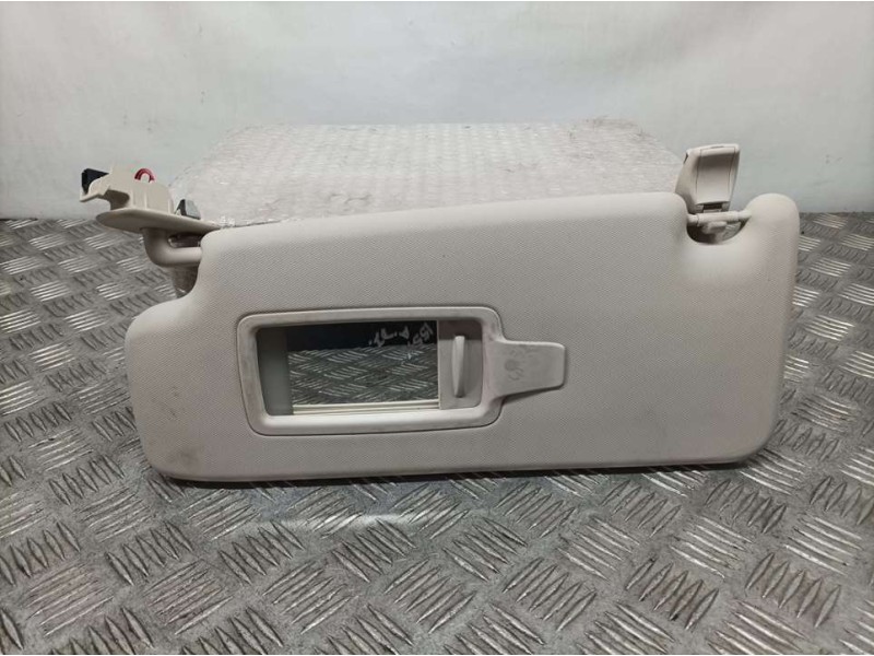 Recambio de parasol izquierdo para bmw serie x1 (u11) sdrive 1.8i referencia OEM IAM 987423910  CON LUZ