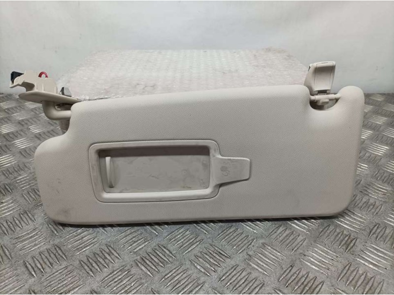 Recambio de parasol izquierdo para bmw serie x1 (u11) sdrive 1.8i referencia OEM IAM 987423910  CON LUZ