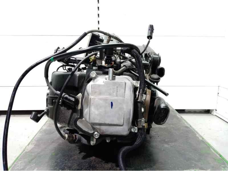 Recambio de motor completo para kymco miler 125 referencia OEM IAM KM25A 1012112 