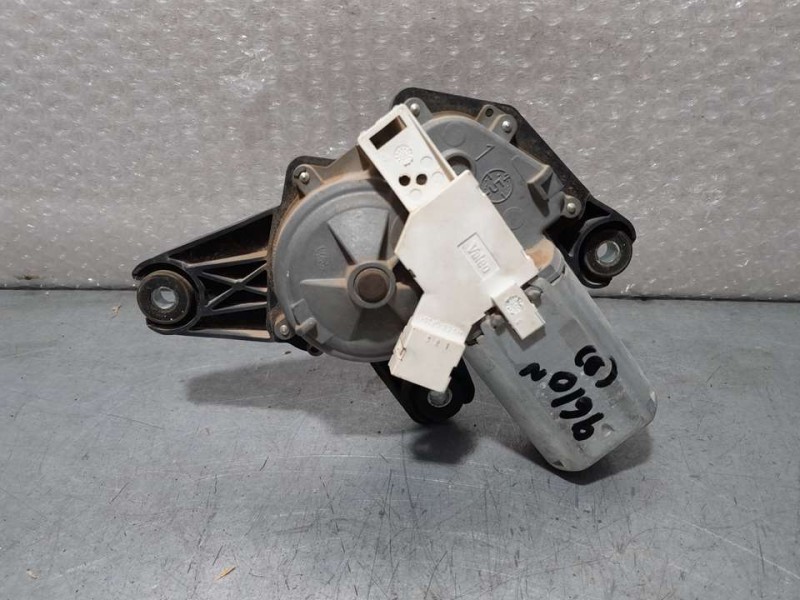 Recambio de motor limpia trasero para renault clio iii confort dynamique referencia OEM IAM   3 PINES