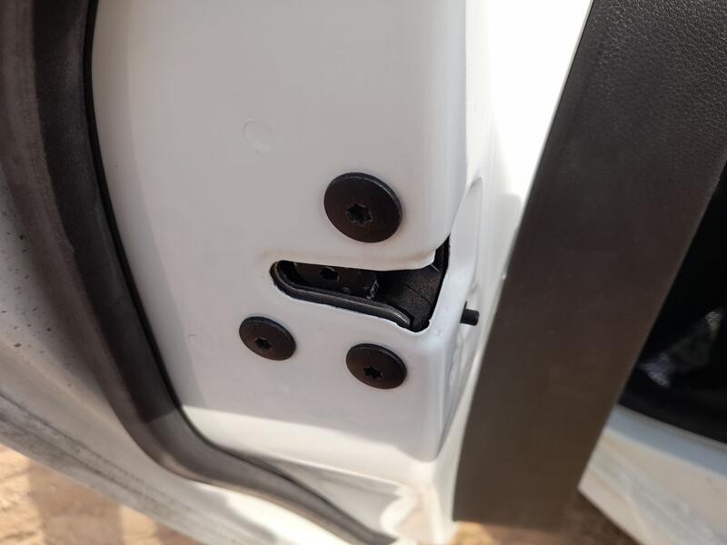 Recambio de cerradura puerta trasera izquierda para renault clio v (b7_) tce 90 (b7mt) referencia OEM IAM 825039554R  