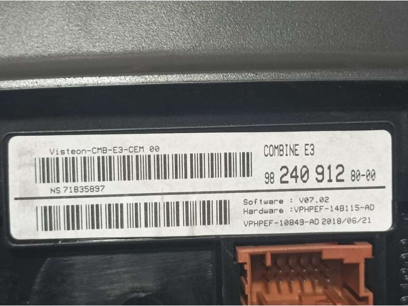 Recambio de cuadro instrumentos para citroën c4 cactus live referencia OEM IAM 9824091280 71835897 VISTEON