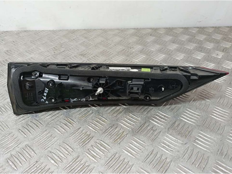 Recambio de piloto trasero derecho para bmw serie x1 (u11) sdrive 1.8i referencia OEM IAM H8946535609 F0386200F INTERIOR LED