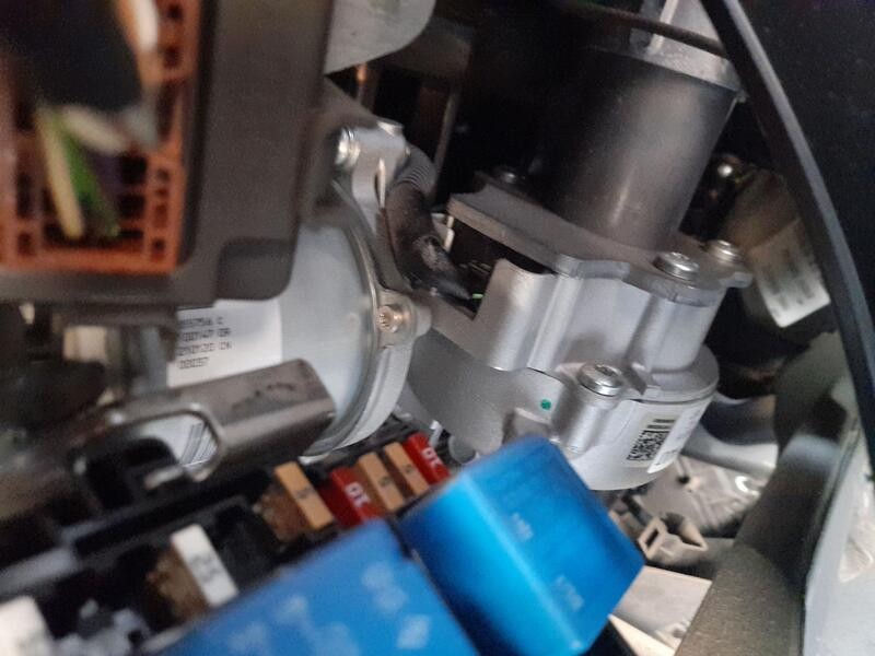 Recambio de columna direccion para renault clio v (b7_) tce 90 (b7mt) referencia OEM IAM 488105296R  