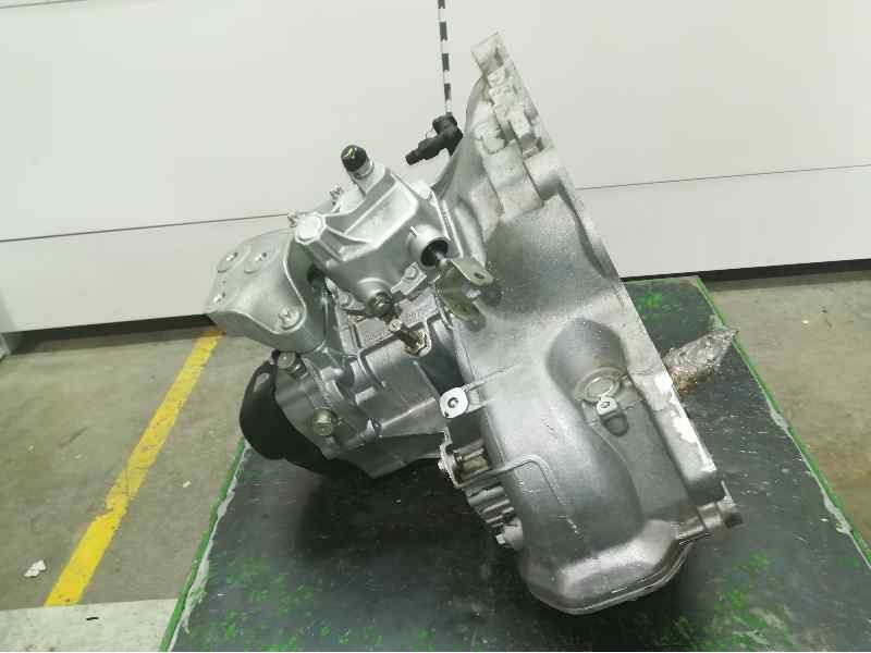 Recambio de caja cambios para opel corsa d catch me referencia OEM IAM S9W374 A10156159 5VELOCIDADES
