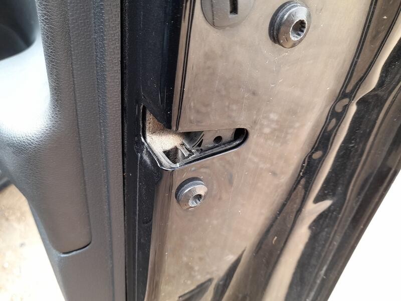 Recambio de cerradura puerta delantera derecha para seat ibiza iv (6j5, 6p1) 1.6 tdi referencia OEM IAM 5N1837016N  